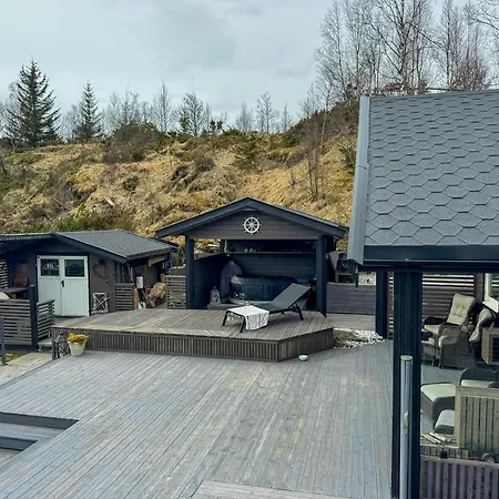 Vakantiehuis With Northern Lights Near Stetinden